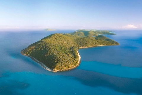 Orpheus Island Day Trip By Helicopter From Townsville - Accommodation ACT 1