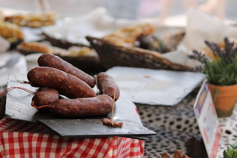 Eumundi Markets And Sunshine Coast Day Trip From Brisbane - Accommodation ACT 4