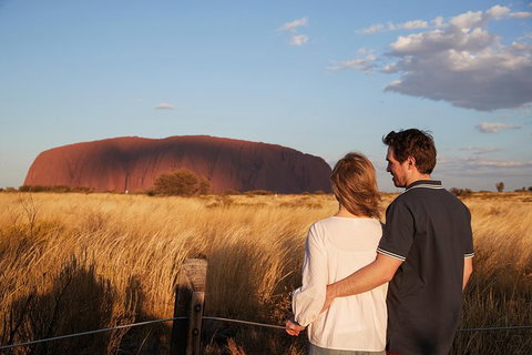 Uluru (Ayers Rock) Sunset With Outback Barbecue Dinner And Star Tour - Accommodation ACT 0