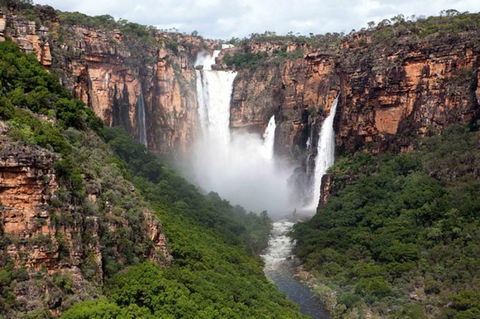 Kakadu & Katherine Gorge Full Day Air Tour, Helicopter & Cruise - Accommodation ACT 8