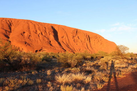 Full Uluru Base Walk At Sunrise Including Breakfast - Accommodation ACT 6