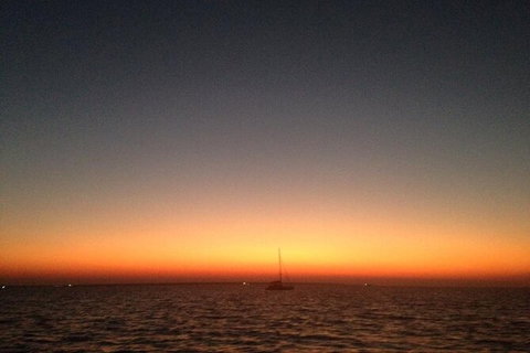 Darwin Sunset Dinner Cruise On Cape Adieu - Accommodation ACT 7