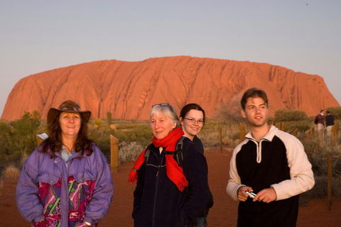 5-Day Uluru (Ayers Rock) And Kata Tjuta 4WD Camping Tour - Accommodation ACT 1
