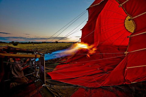 Early Morning Ballooning In Alice Springs - Accommodation ACT 5