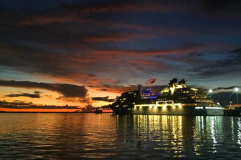 Tropical Light Tropical Bite - Twilight Cruise And CHOW Dinner - Accommodation ACT 6