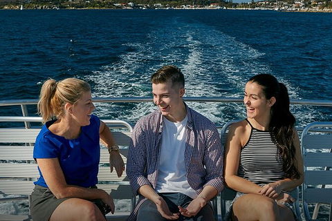 Sydney Combo: Hop-On Hop-Off Harbor Cruise And Hop-On Hop-Off City Bus Tour - Accommodation ACT 29