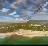 Castaways Beach - Accommodation ACT