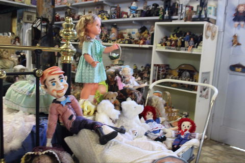 Gerogery Doll Museum - Accommodation ACT 2