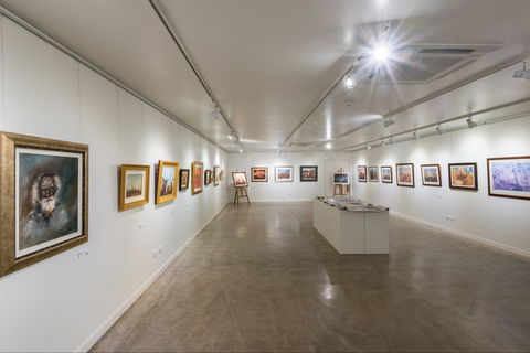 Grassland Art Gallery - Accommodation ACT 1