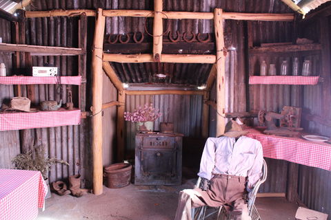 Jones Store - Accommodation ACT 1