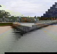 Lock 4 - Accommodation ACT