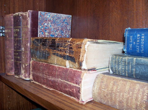 Local History Room - Accommodation ACT 1