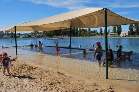 Millicent Swimming Lake - Accommodation ACT 2