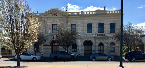 Naracoorte Town Hall - Accommodation ACT 0