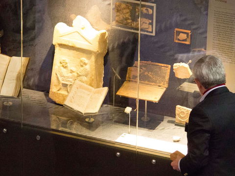 ANU Classics Museum - Accommodation ACT 2