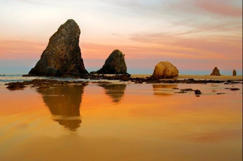 Glasshouse Rocks And Pillow Lava - Accommodation ACT 0