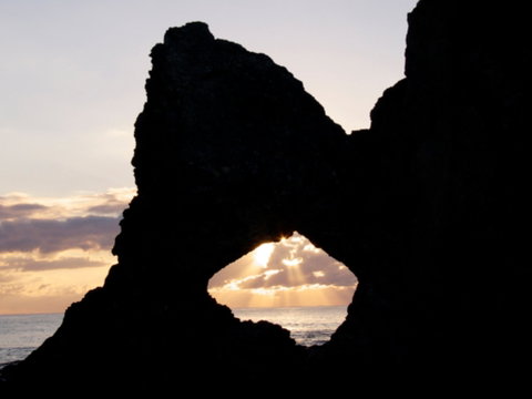 Glasshouse Rocks And Pillow Lava - Accommodation ACT 1