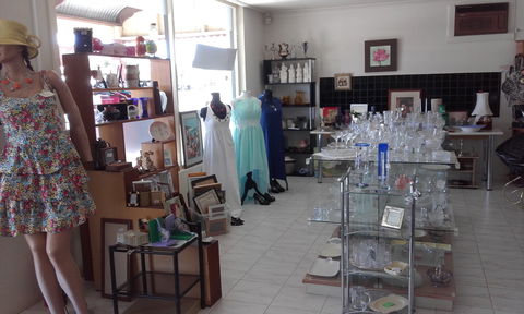 Hunters Haven Anglican Op Shop - Accommodation ACT 0
