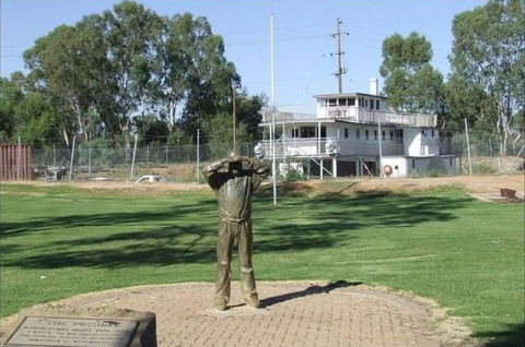 Possum Statue - Accommodation ACT 0