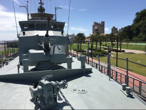 HMAS Gladstone - Accommodation ACT 1