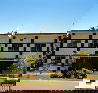 Japan Embassy of - Accommodation ACT