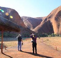 Kuniya walk to Mutitjulu Waterhole - Accommodation ACT