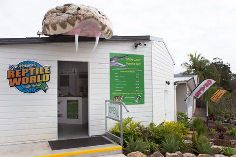 Steve McEwan's Reptile World - Accommodation ACT 0