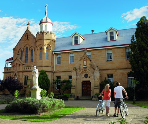 Warwick - Accommodation ACT 0