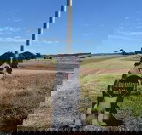 Yeldulknie Weir  Reservoir - Accommodation ACT