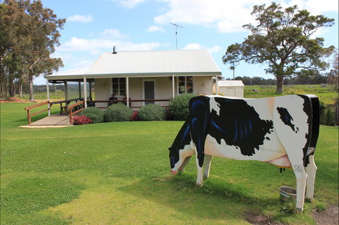 Millers Ice Cream - Accommodation ACT 2