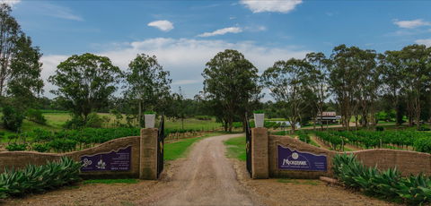 Moorebank Vineyard - Accommodation ACT 0