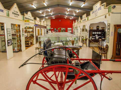 Redland Museum Inc - Accommodation ACT 2