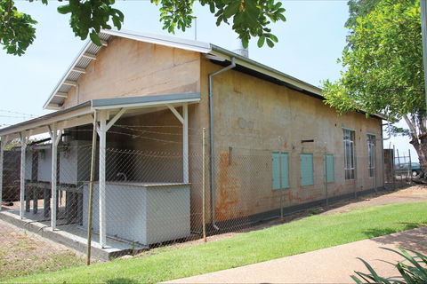 Steam Pump House - Accommodation ACT 0