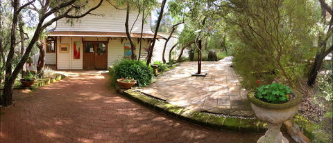 Yallingup Galleries - Accommodation ACT 0