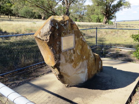 John Oxley Monument - Accommodation ACT 1