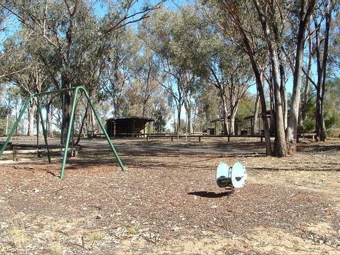 McIlveen Park Lookout - Accommodation ACT 2