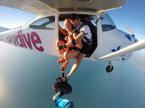 Skydive - Accommodation ACT 0