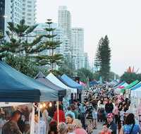 Surfers Paradise Beachfront Markets - Accommodation ACT