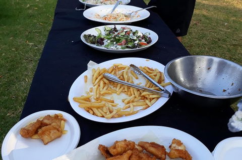 Island Fish Feast - Accommodation ACT 3
