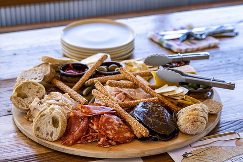 Bathurst Wine Trail Full-Day Private Tour With Tastings - Accommodation ACT 6