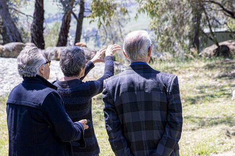 Bathurst Wine Trail Full-Day Private Tour With Tastings - Accommodation ACT 1