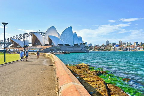 Sydney With Bondi And Beaches Essentials Private Day Tour - Accommodation ACT 0