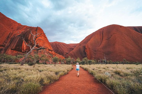 Uluru Sacred Sites Tour - Accommodation ACT 1