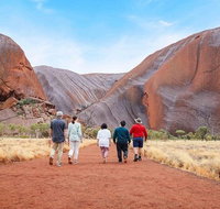 Explore Uluru 7 Hours Guide Tour at Sunrise with Light Breakfast - Accommodation ACT