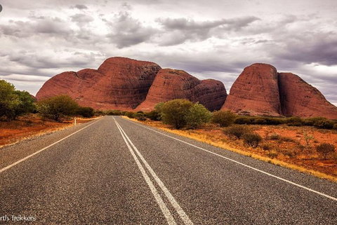 5-Hour Kata Tjuta Sunrise Tour From Ayers Rock With Breakfast - Accommodation ACT 4