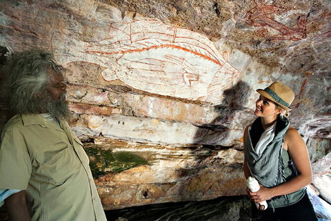 Arnhem Land Injalak Hill Full-Day Tour From Darwin - Accommodation ACT 3