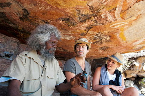Arnhem Land Injalak Hill Full-Day Tour From Darwin - Accommodation ACT 4