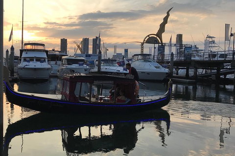 Romantic Gondola Dinner Cruise For Two - Accommodation ACT 8