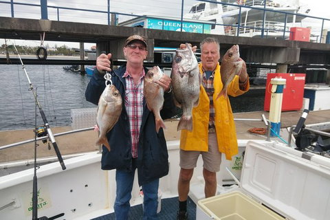 Fishing In The Marina Mirage - Accommodation ACT 4