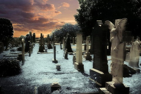 Southport Cemetery Paranormal Activity Tour QUEENSLAND - Accommodation ACT 0